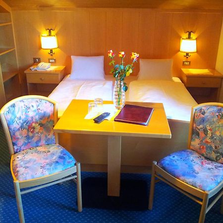Hotel Garni Doris 카스텔로토 객실 사진