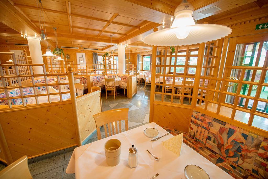 Hotel Garni Doris 카스텔로토 외부 사진