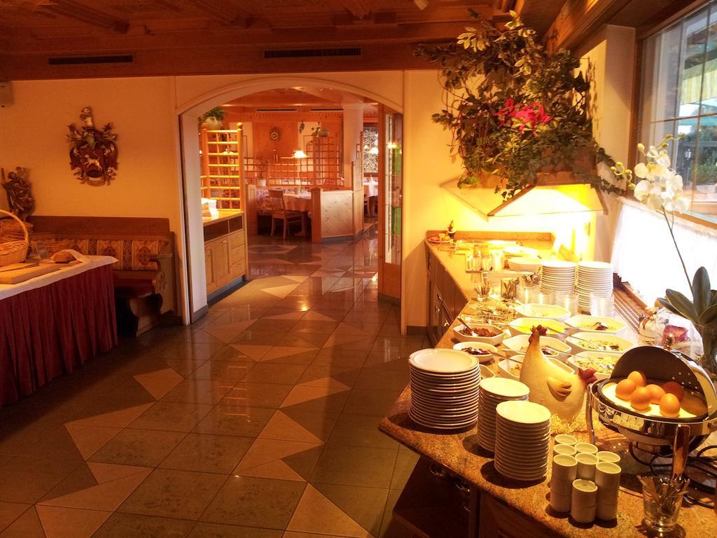 Hotel Garni Doris 카스텔로토 외부 사진
