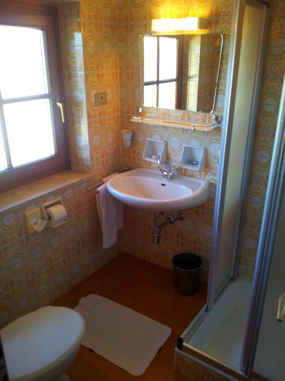 Hotel Garni Doris 카스텔로토 객실 사진