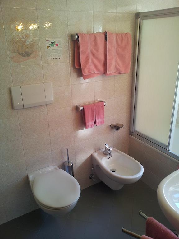 Hotel Garni Doris 카스텔로토 객실 사진