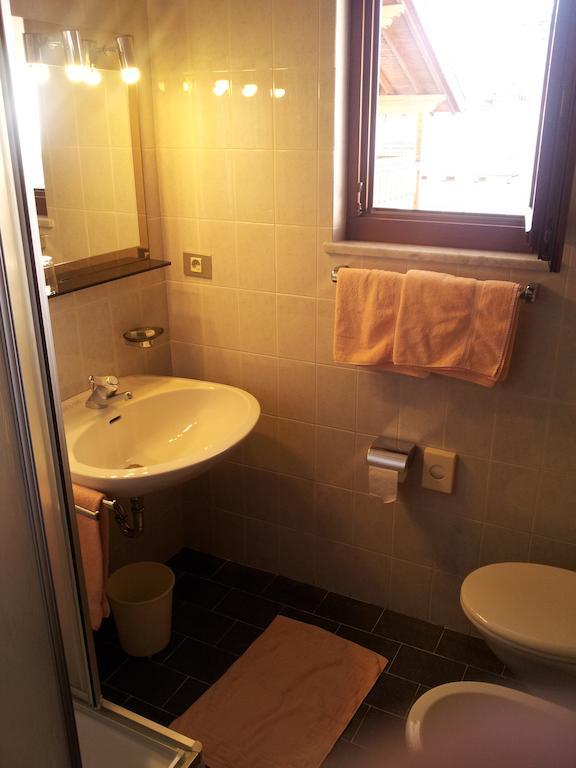 Hotel Garni Doris 카스텔로토 객실 사진